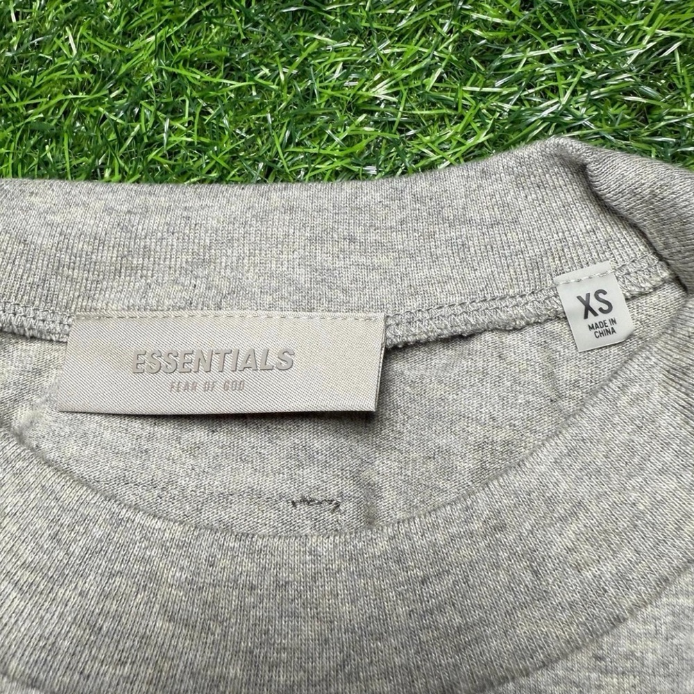 Fear Of God Essentials Dark Oatmeal SS22 T-Shirt - Picture 5 of 13